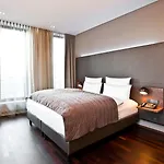 Cosmo Mitte 4*