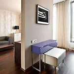 Hotel Cosmo Mitte 4*