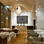 Cosmo Mitte 4*