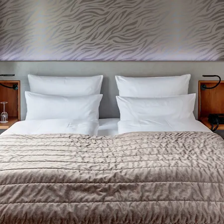 Cosmo Mitte Hotel 4*